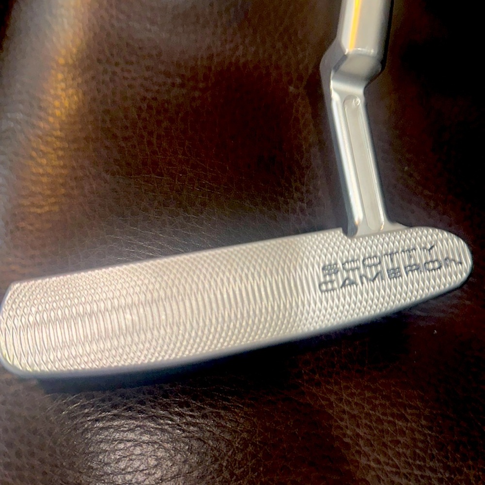 Scotty Cameron Super Select 2.0